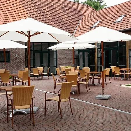 Lindenhof Gaestehaus & Hofcafe Gasthuis 3*