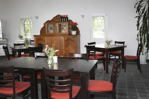 게스트하우스 Lindenhof Gaestehaus & Hofcafe