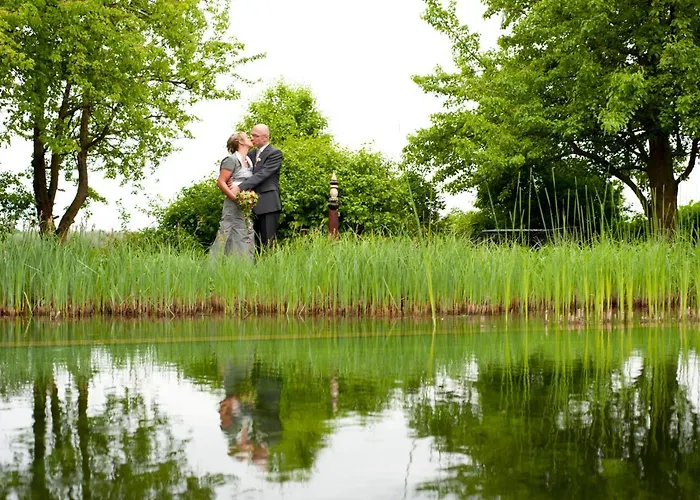 게스트하우스 Lindenhof Gaestehaus & Hofcafe 3*